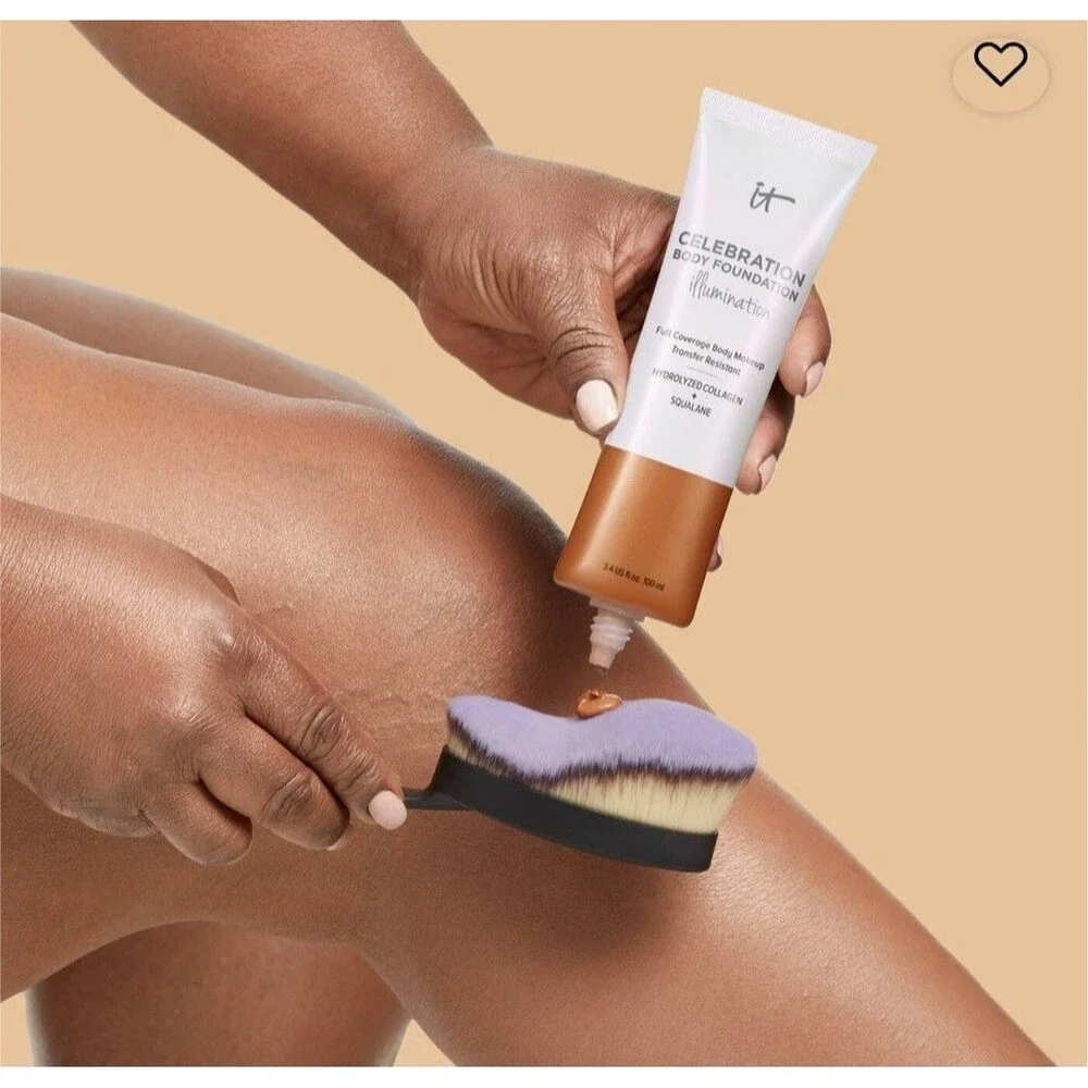 IT Cosmetics Heavenly Luxe Flawless Body Foundation Brush No. 28 Makeup Sponge
